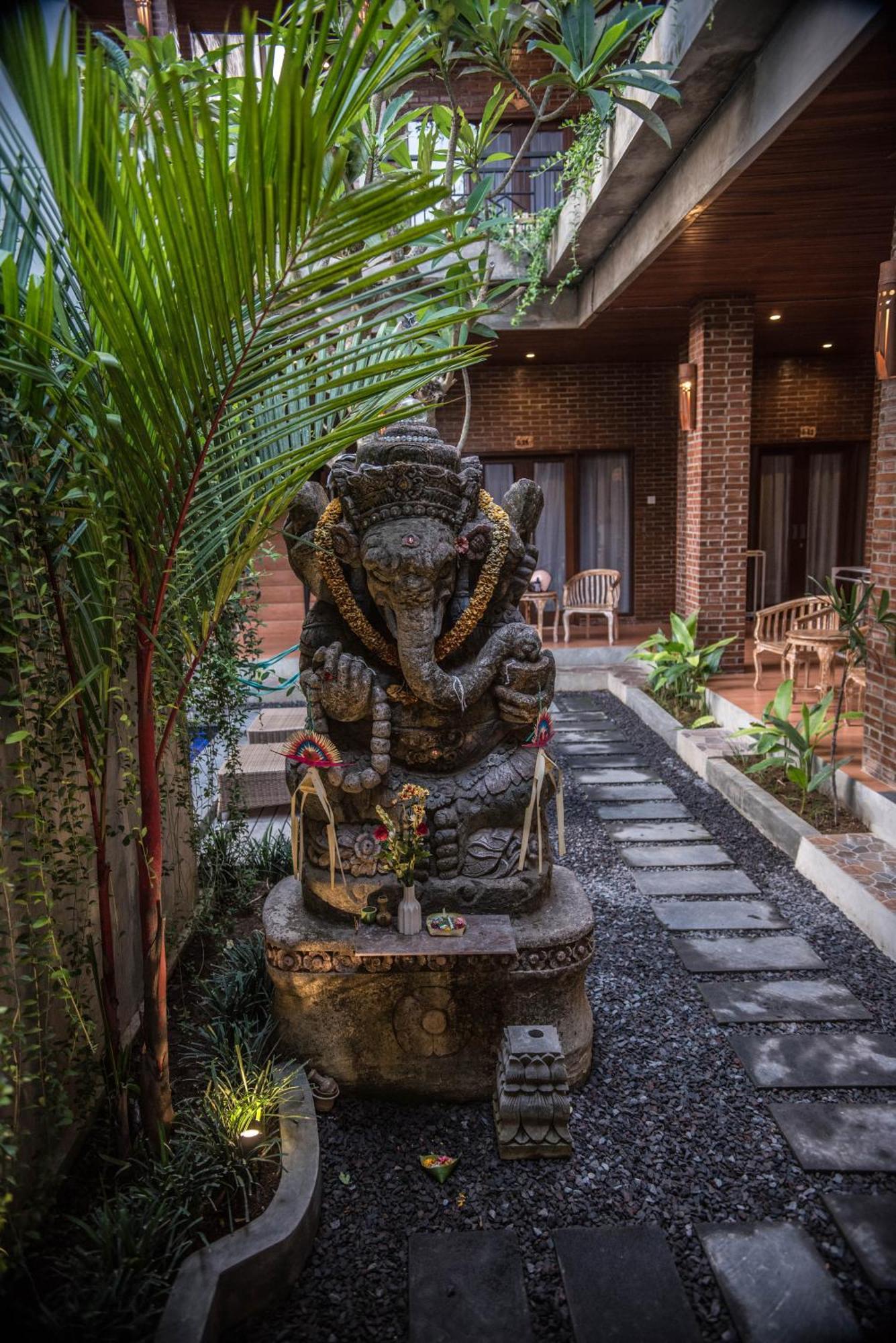 The Ganesha Homestay Canggu Εξωτερικό φωτογραφία